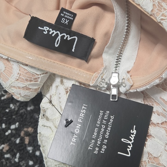 Lulus White Lace Dress  Strapless Size XS NWT - Picture 3 of 4